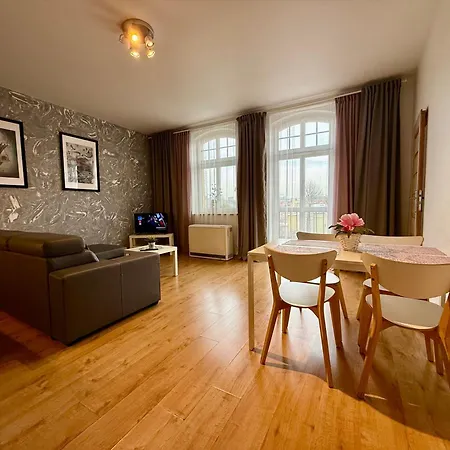Uno Apartaments Katovice Exteriér fotografie