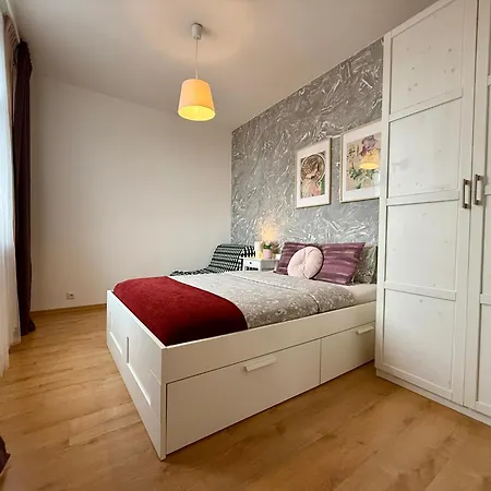 Uno Apartaments Katovice Exteriér fotografie