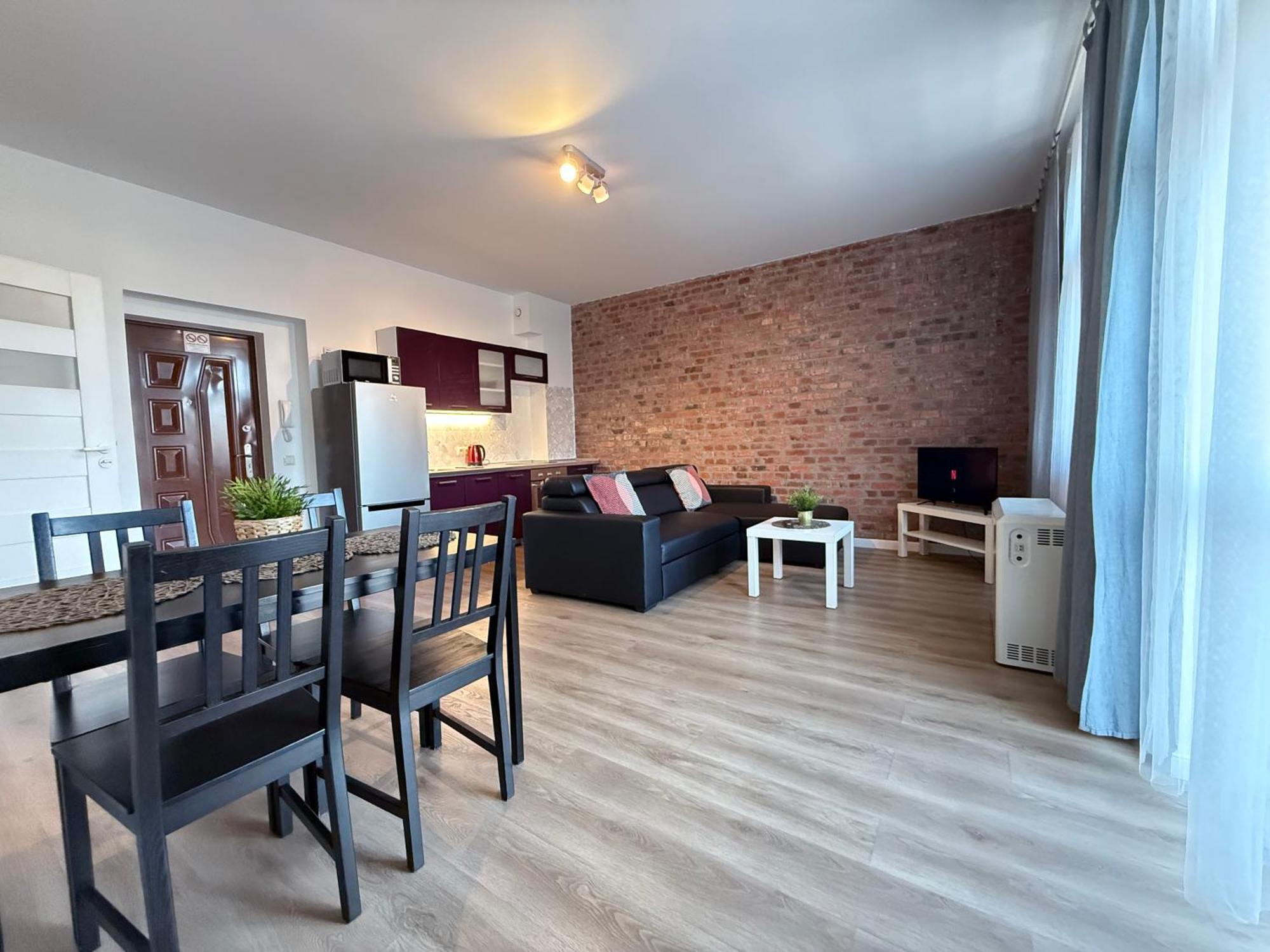 Uno Apartment