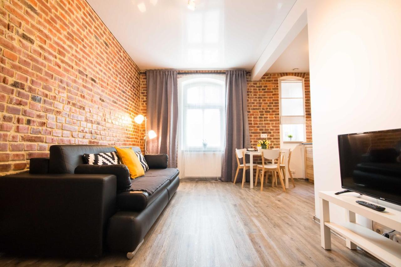 Uno Apartment